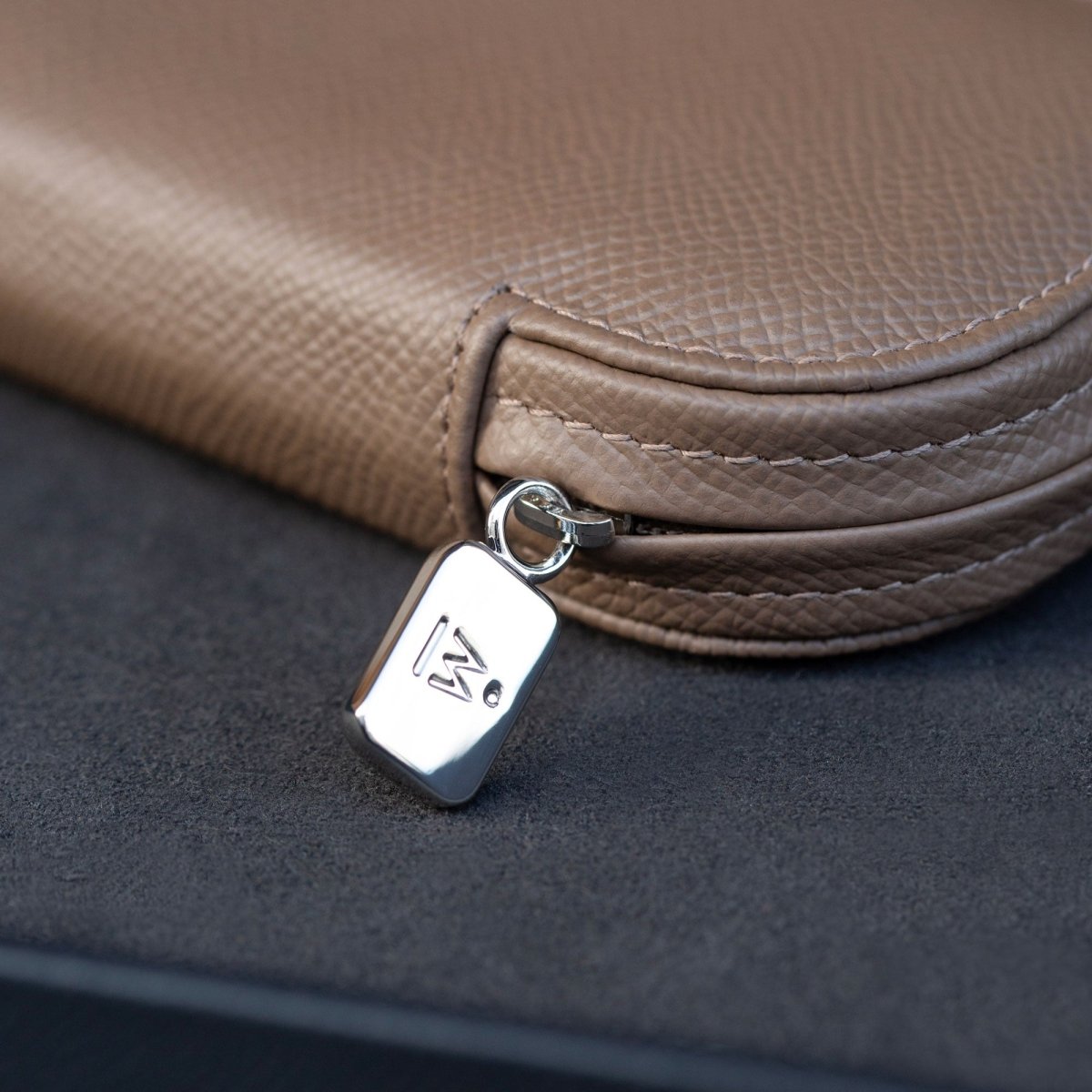 Ultra Slim 1 Taupe