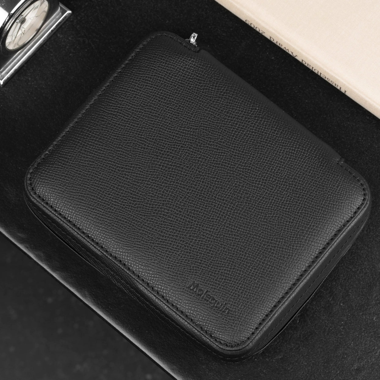 Ultra Slim 4 Black