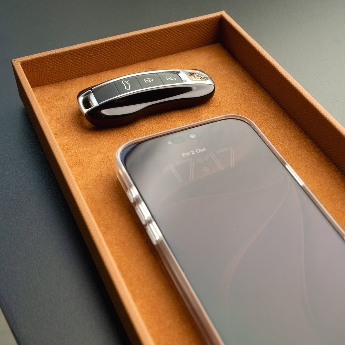 Valet Tray Whiskey Tan/Pecan